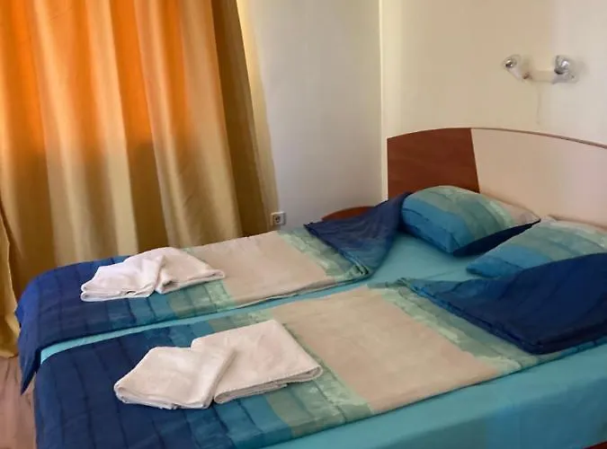 Family Neptun - Lozenets