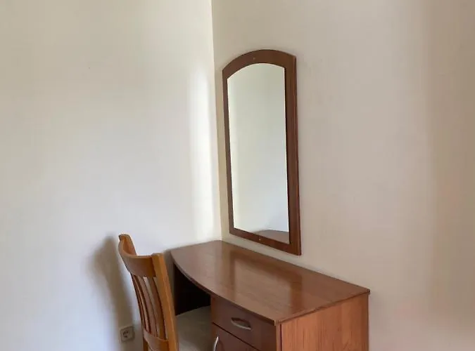 Family Neptun - Lozenets