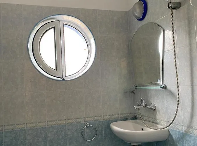 Family Neptun - Hotel 2*