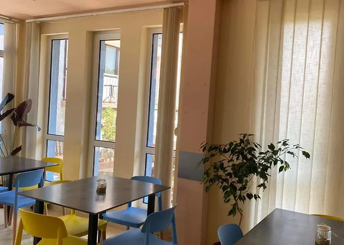 Family Neptun - Lozenets