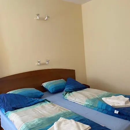 Family Neptun - Hotel Lozenets