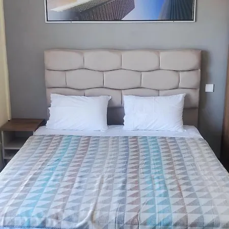 Family Neptun - Hotel 2*